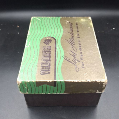 View-Master stereoscope used with cards by Sawyer Inc.