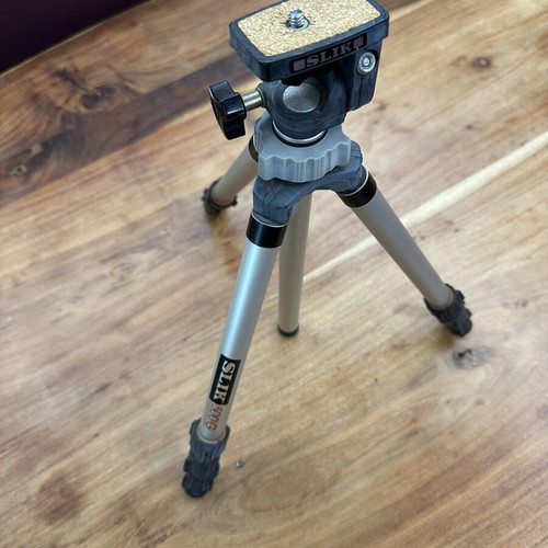 SLIK 500G Camera Tripod used, aluminum, adjustable height