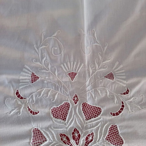 White Tablecloth with Rich Cutwork Embroidery 200x191 cm 100% Cotton like new