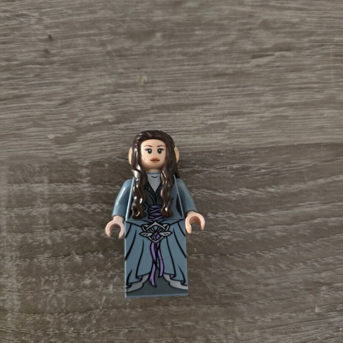 Lego The Lord of the Rings Exclusive Arwen Minifigure like new
