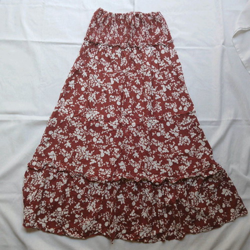 Zara floral skirt XS used, viscose, red and white