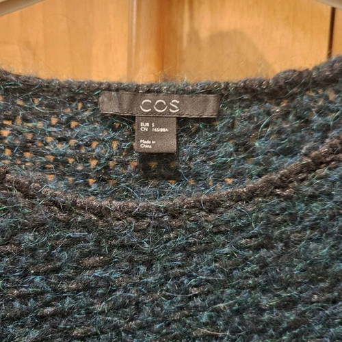 Cos knitted top green like new, thin wool with 3/4 sleeve