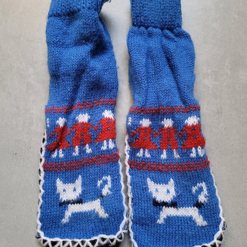 Children's sock slippers used with cats, size 26-27, blue