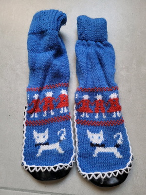 Children's sock slippers used with cats, size 26-27, blue