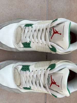 Air Jordan 4 Pine Green μεταχειρισμένα, μέγεθος 44, χωρίς κουτί