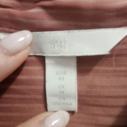 H&M Shirt dusty pink with faint grey stripes like new