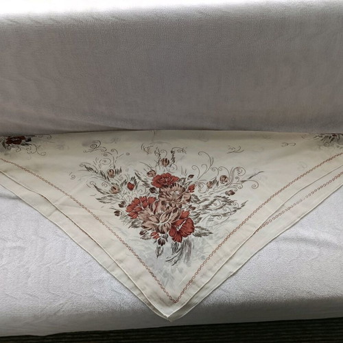 Headscarf used, size 88x88 cm
