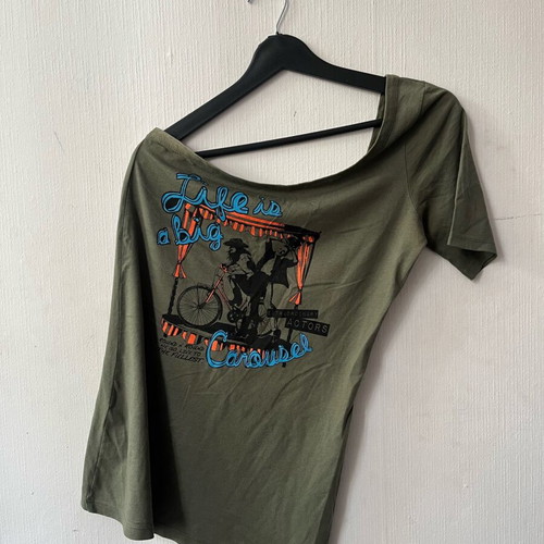 Benetton blouse used, size M-L, green