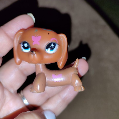 LPS Littlest Pet Shop Dachshund Dog collectible, like new, blue eyes #1010