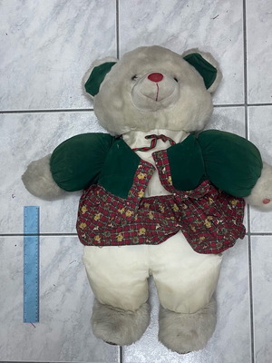 Vintage doll needs washing