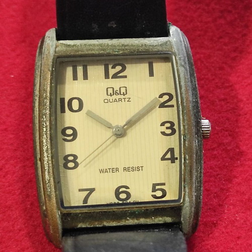 Q&Q Quartz women's watch used, leather strap, waterproof