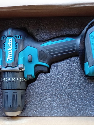 Makita Δραπανοκατσάβιδο DDF 487 καινούργιο χωρίς μπαταρία