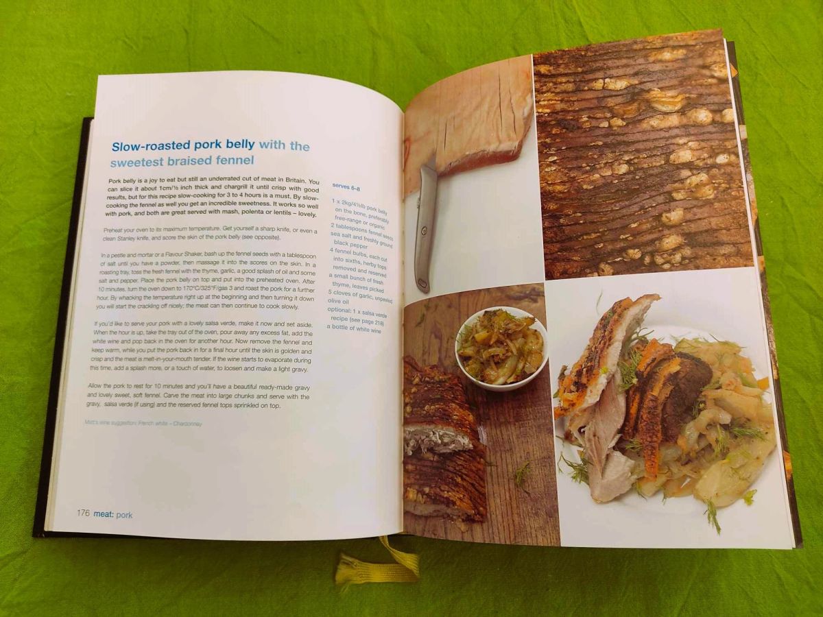 Cook With Jamie by Jamie Oliver, like new - € 12,00 - Vendora.cy