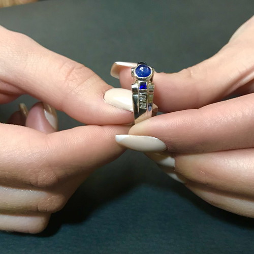 18k ring with sapphires and brilliants new