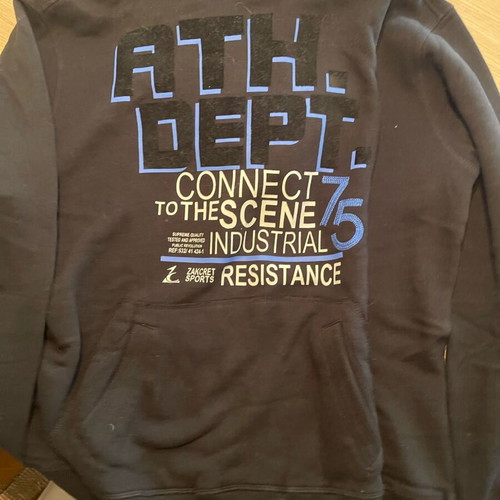 Zackret sports sweatshirt like new, size L, black