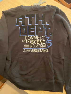 Zackret sports sweatshirt like new, size L, black