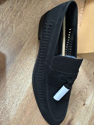 Man men's loafers new black size 44