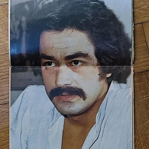 Nikos Galanos Poios Eisai? Manina magazine insert like new