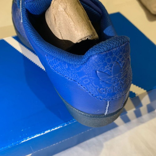 Adidas Women's Superstar EU36 Blue like new with reflective details