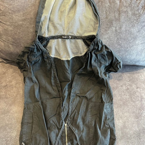 Blouses in very good condition, all clothes together