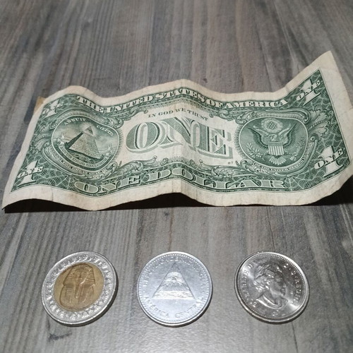 Collectible coin set with one dollar bill, like new