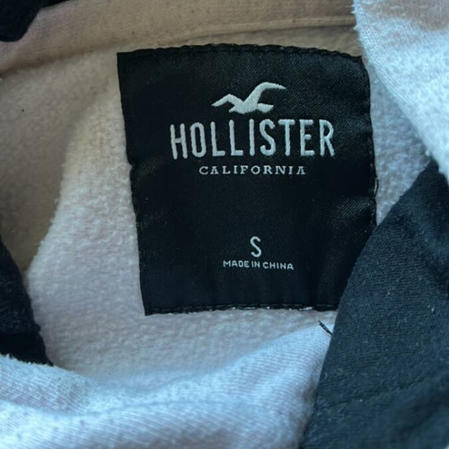 Hollister men's sweatshirt used, pink with prints, small