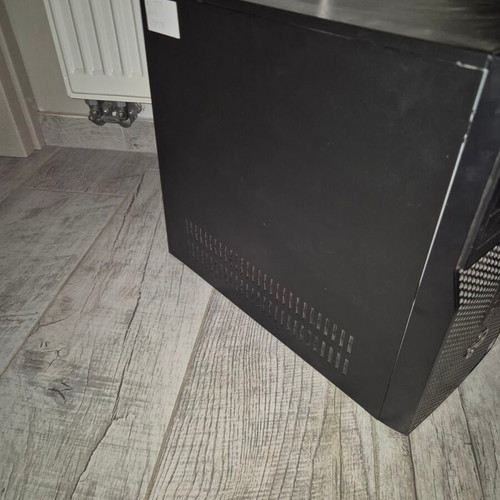 Fujitsu Esprimo P556 i3 7100 desktop used, 8GB RAM, 120GB SSD