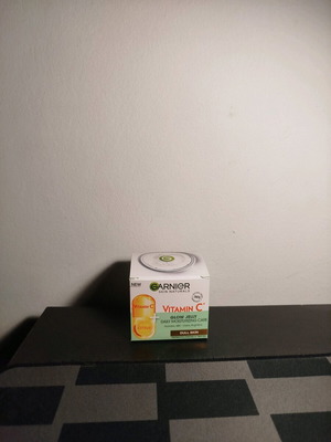 Garnier Vitamin C Jelly new, unopened