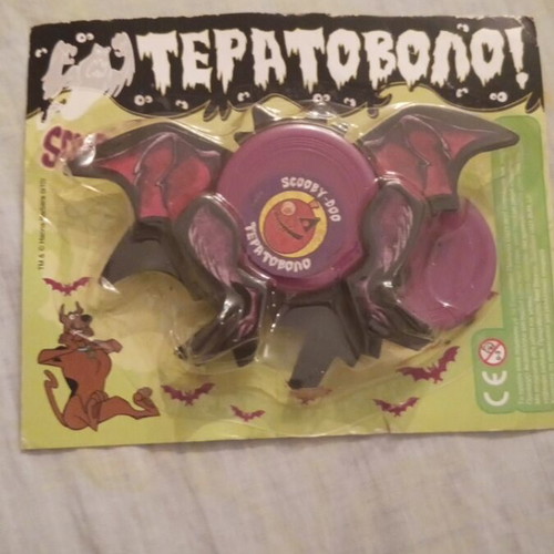 Teratovolo Scooby Doo collectible toy with bat theme and launching mechanism, Hanna Barbera