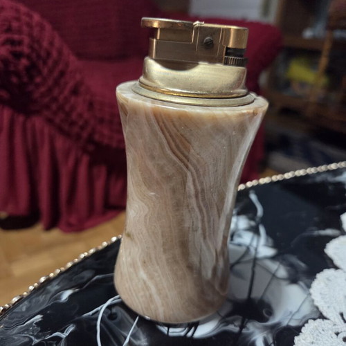 Lighter in marble pastel case, used, needs flint replacement