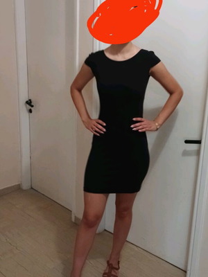 Mini dress black like new with back opening, size S