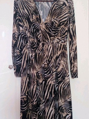 Wrap viscose midi dress like new, size M-L, black-beige