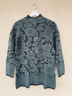 Lecomte Sweater Medium Large like new with raised neckline