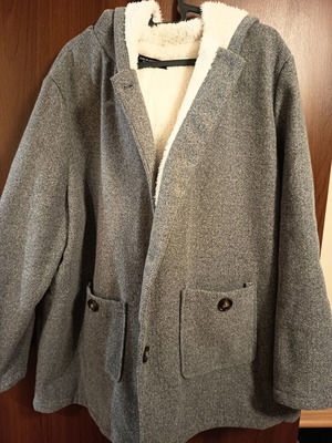 Shein gray coat with white lining like new XXL