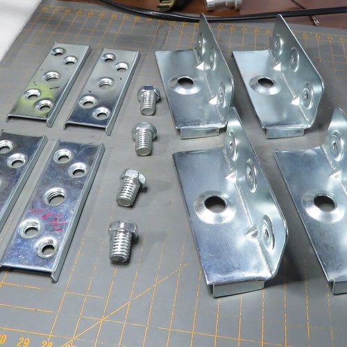 Bed hinges 28x85 like new