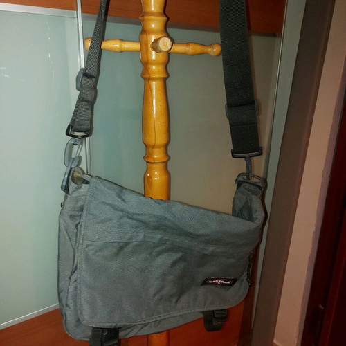 Eastpak vintage shoulder bag 90s 00s like new gray