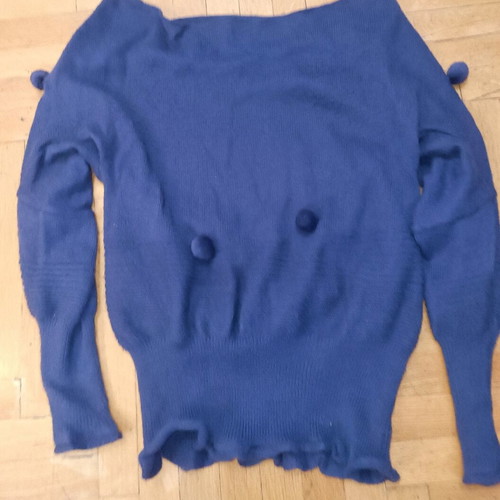 Pullover used, purple, warm and soft