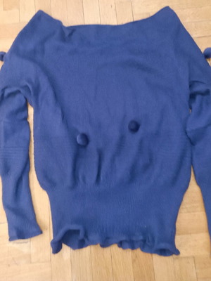 Pullover used, purple, warm and soft