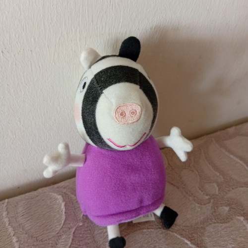 Pepa Pig plush toy like new, 16 cm