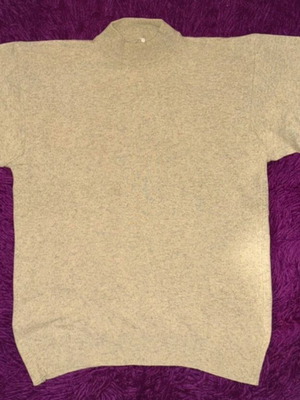 Green shirt size M like new