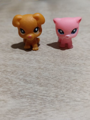 Set of 2 Animal Figures squishy heads, like new