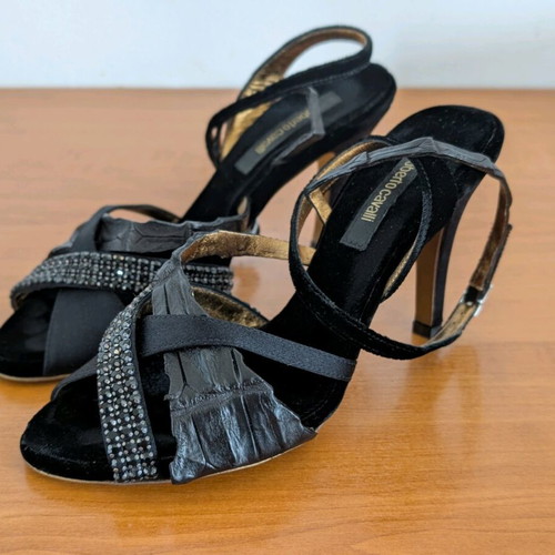 Roberto Cavalli women's sandals like new, size 36.5, black