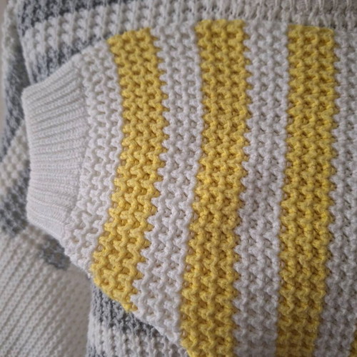 Lucifair women's three-color knitted sweater with stripes like new