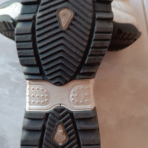 Axel chunky sneakers size 37 like new, multicolor