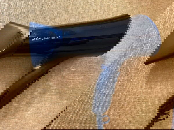 Πιστολάκι μαλλιων BRAUN