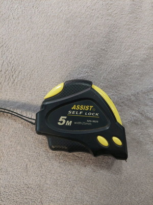 Measuring tape 5m x 25 mm used with defective large button
