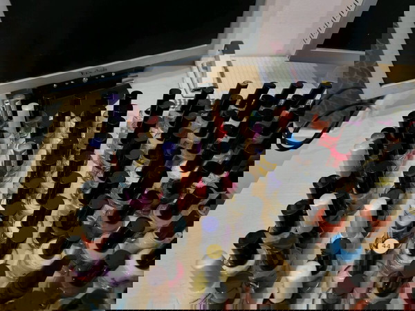 200+ ΜΑΝΟ, ΚΡΑΓΙΟΝ, ΠΟΥΔΡΕΣ, MAKE UP 99€ ΟΛΑ ΜΑΖΙ