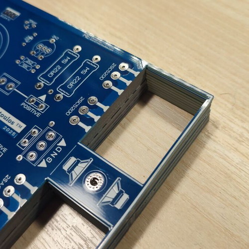 Regulated Symmetric Power Supply PCB for Audio Amplifiers New