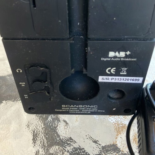 Scansonic FM/DAB+ radio used with alarm and original power adaptor