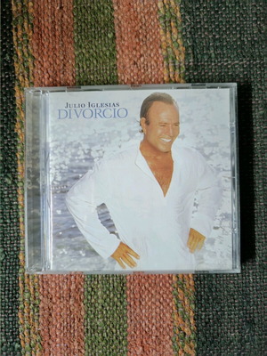 Julio Iglesias Divorcio CD like new, pop
